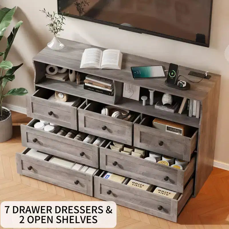 Commode 7 tiroirs avec lumières LED et station de charge – Meuble de rangement en bois avec compartiments ouverts pour chambre à coucher