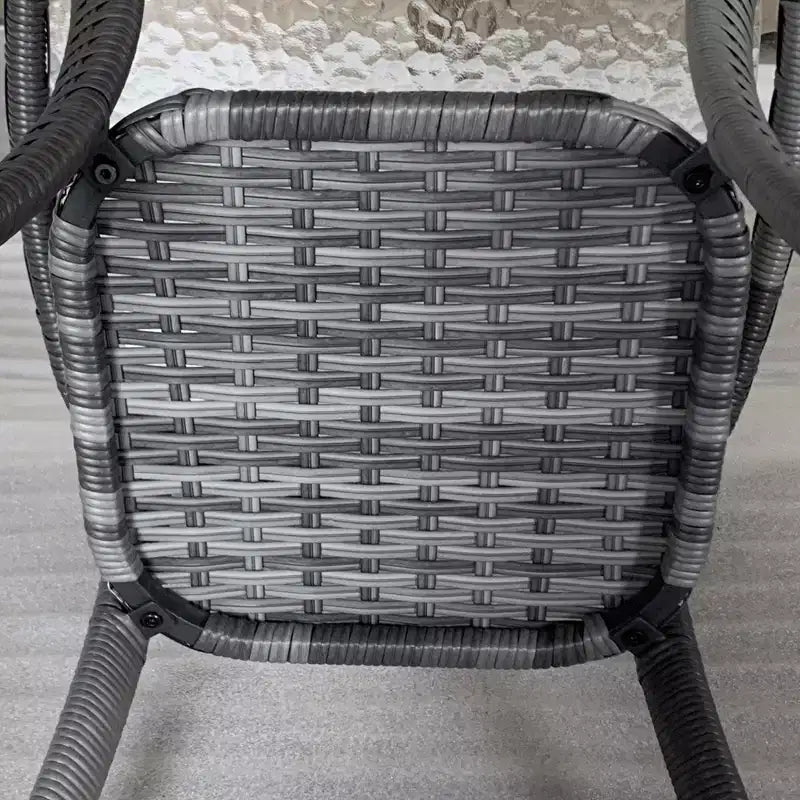 Table basse d'extérieur en osier avec étagère de rangement – Table d'appoint tressée à la main avec plateau en verre ondulé