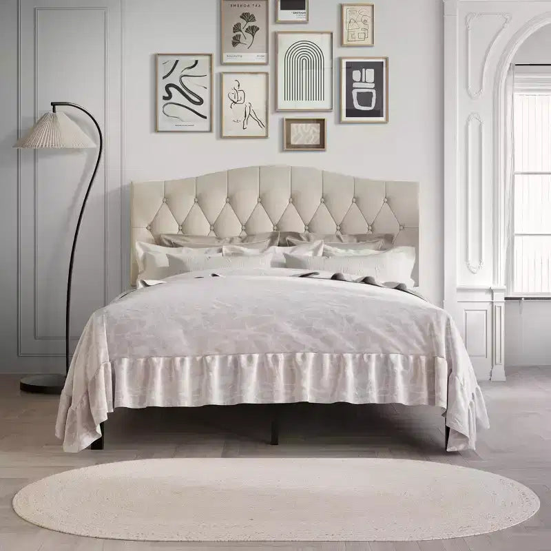 Lit plateforme rembourré en lin – Cadre de lit moderne à profil bas pour chambre à coucher