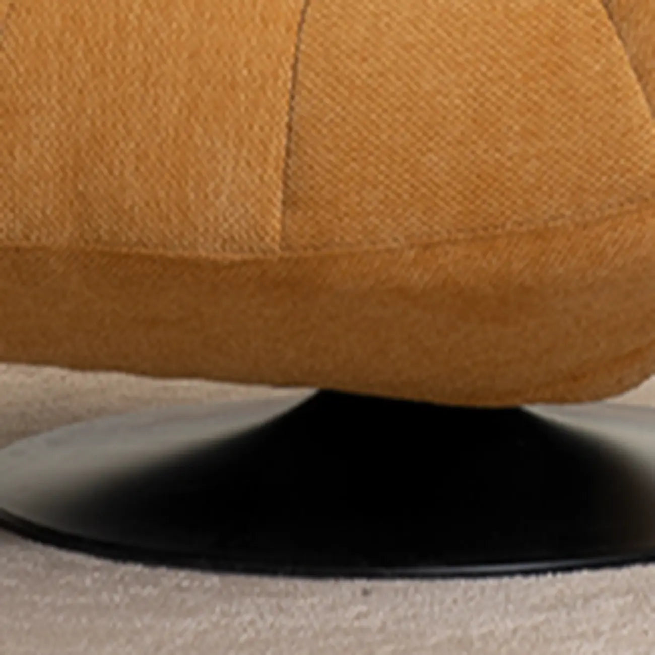 Fauteuil pivotant d'appoint en tissu chenille tufté jaune